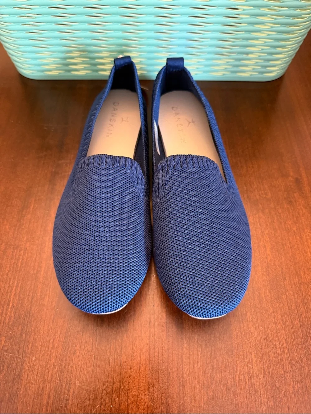 NWT Danskin Women's Dream Slip-On Loafers SZ 6.5 Color Navy